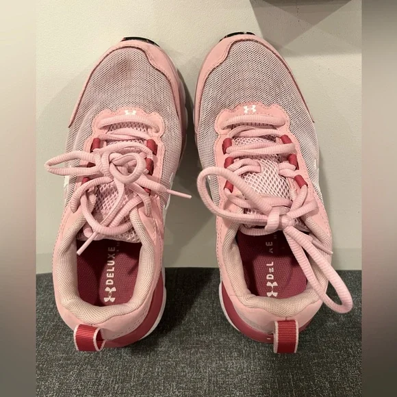 UNDER ARMOUR women pink sneakers/size 7.5 - Picture 2 of 10